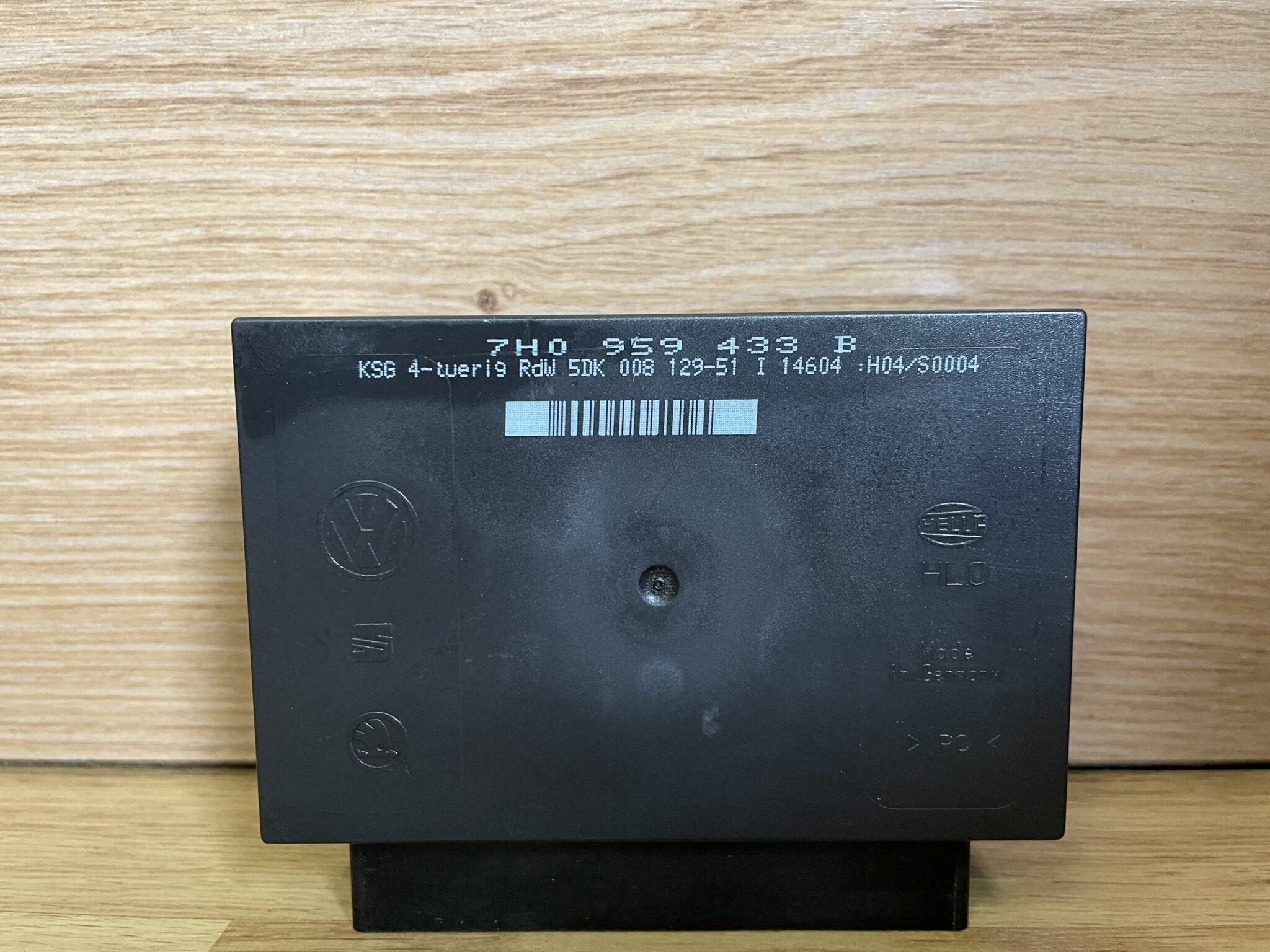 VW T5 Transporter 0309 Genuine Comfort Control Module Unit (CCM