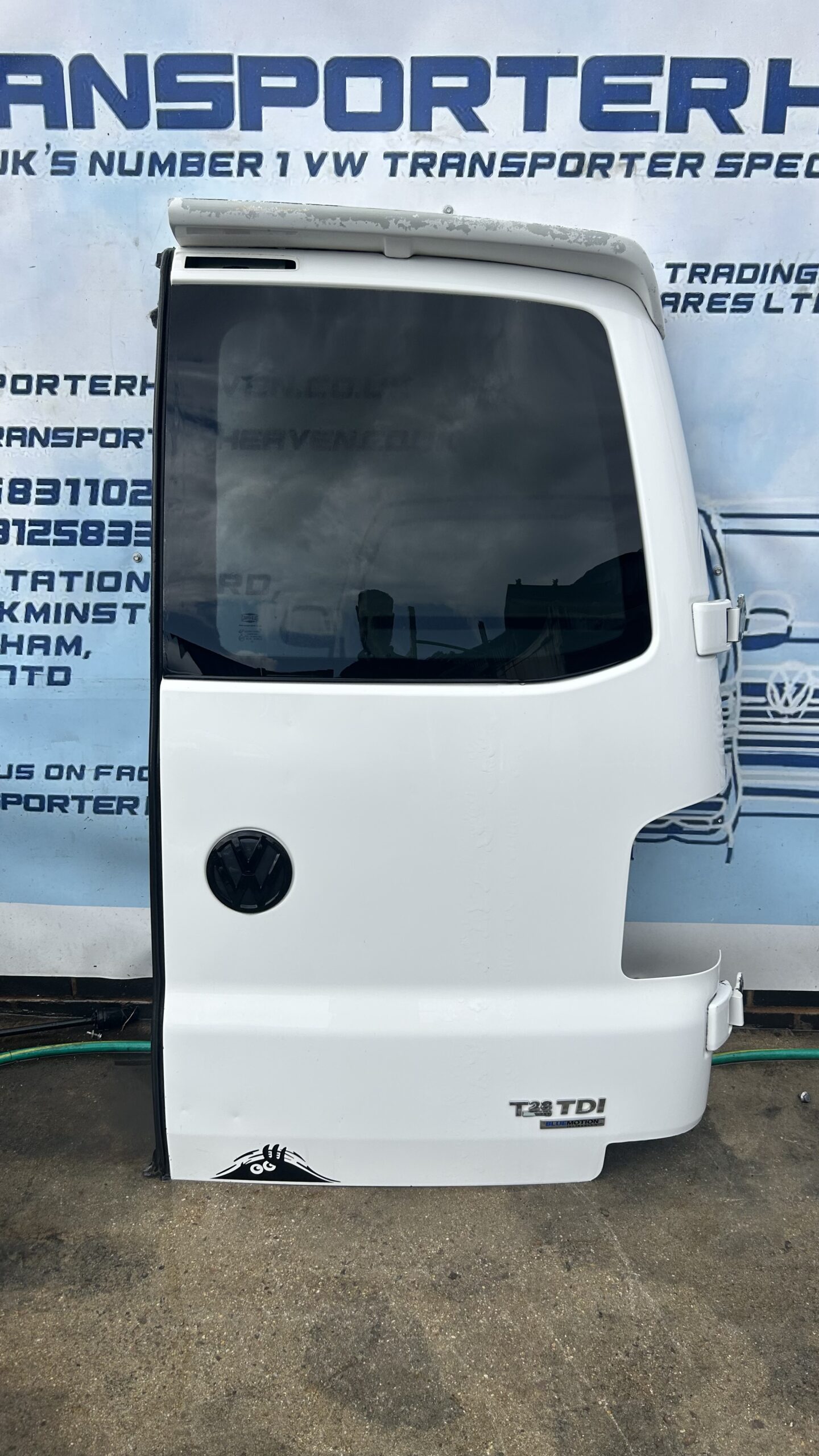 VW TRANSPORTER GENUINE T5/T5.1/T6/T6.1 DRIVERS RIGHT BARN DOOR O/S 2003-2024