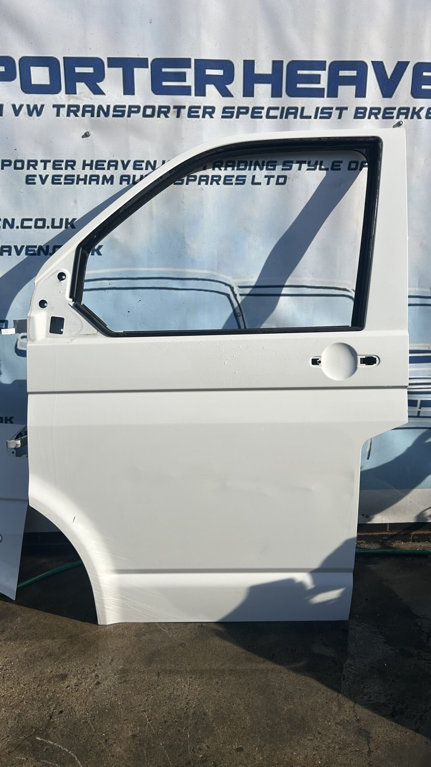 VW TRANSPORTER GENUINE T5/T5.1 LEFT FRONT PASSENGER DOOR NSF 2003 - 2014