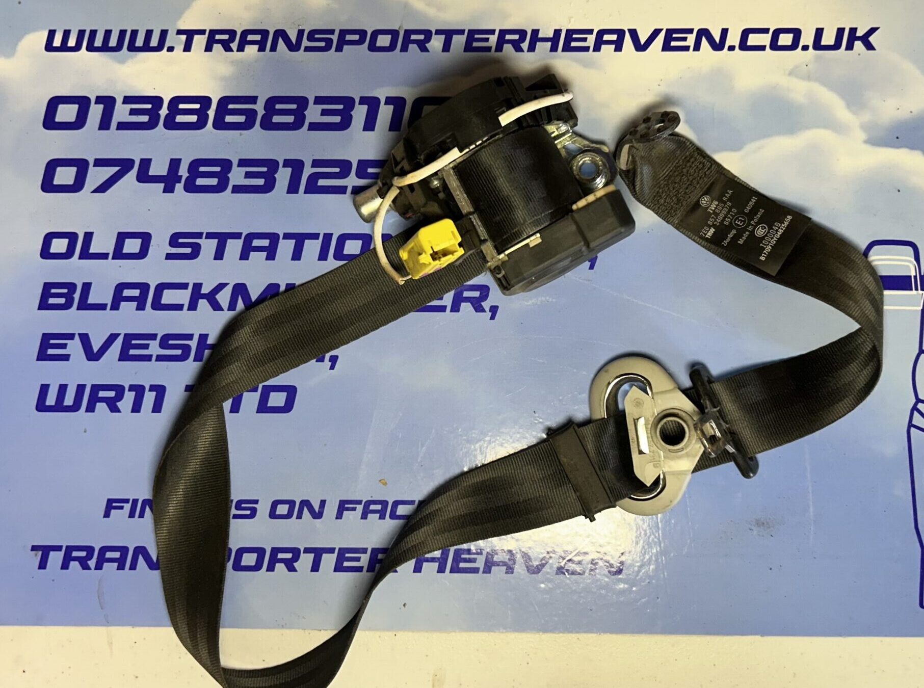 VW T5 TRANSPORTER 2003-2009, COMPLETE GENUINE N/S/F PASSENGER FRONT SEAT BELT
